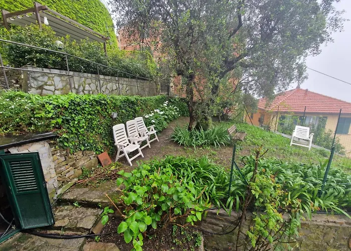 Un Giardino Su Camogli By World *