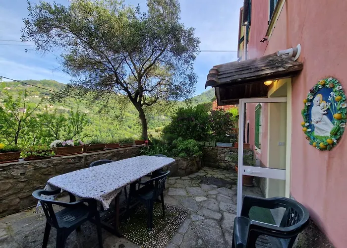 Un Giardino Su Camogli By World 圣洛可