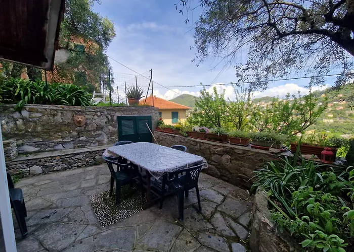 Un Giardino Su Camogli By World *